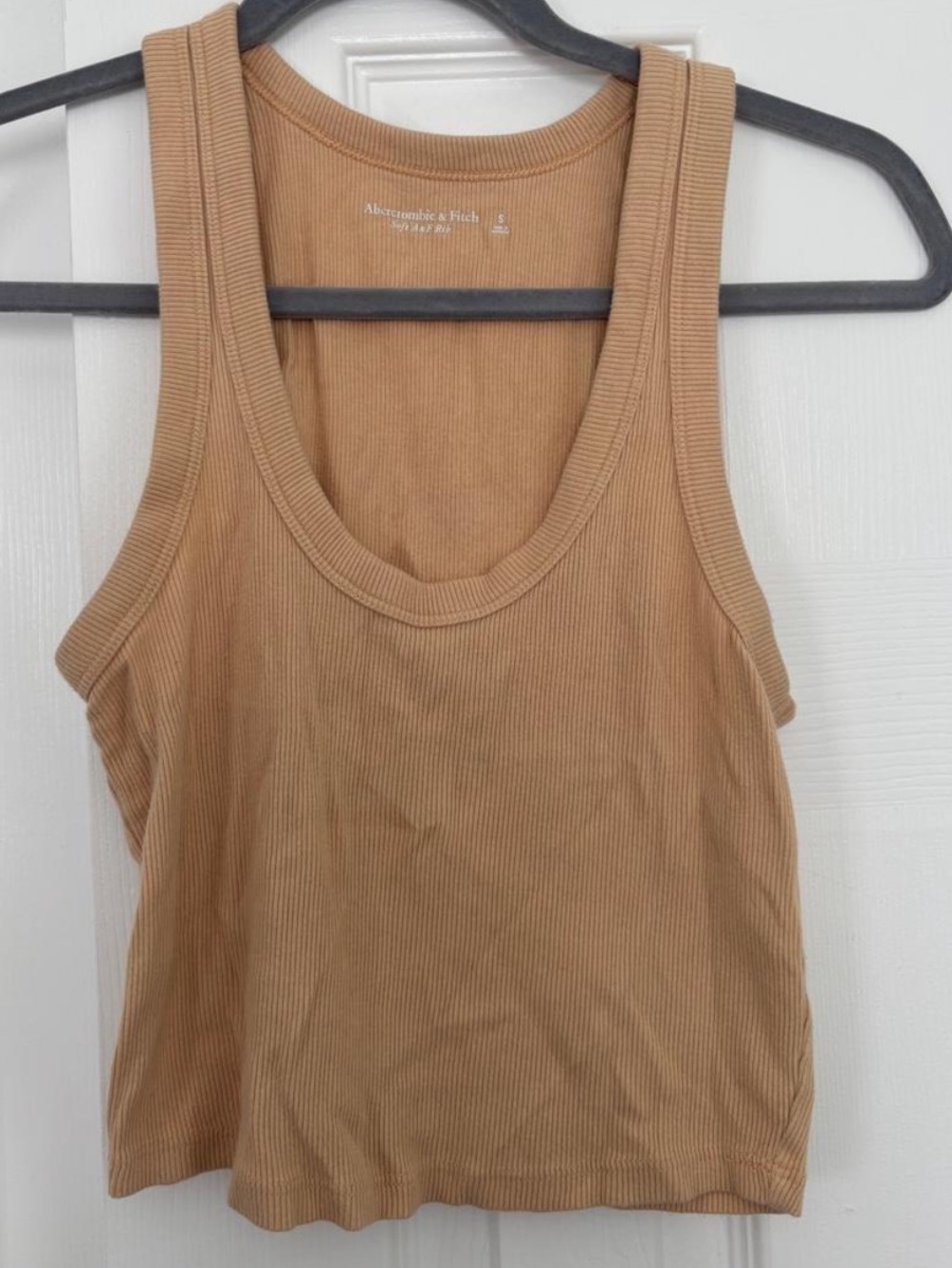 Abercrombie & Fitch Scoop Neck Ribbed Tank Top